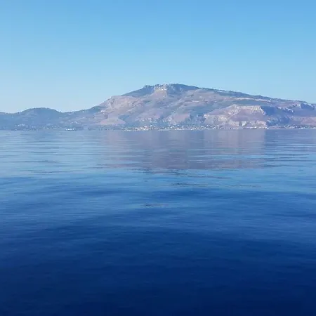 Ai Tre Scalini Da Maria Apartment