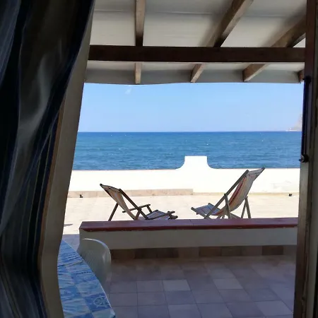 Apartment Ai Tre Scalini Da Maria Valderice