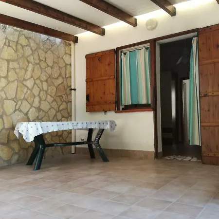 Ai Tre Scalini Da Maria Apartment Valderice